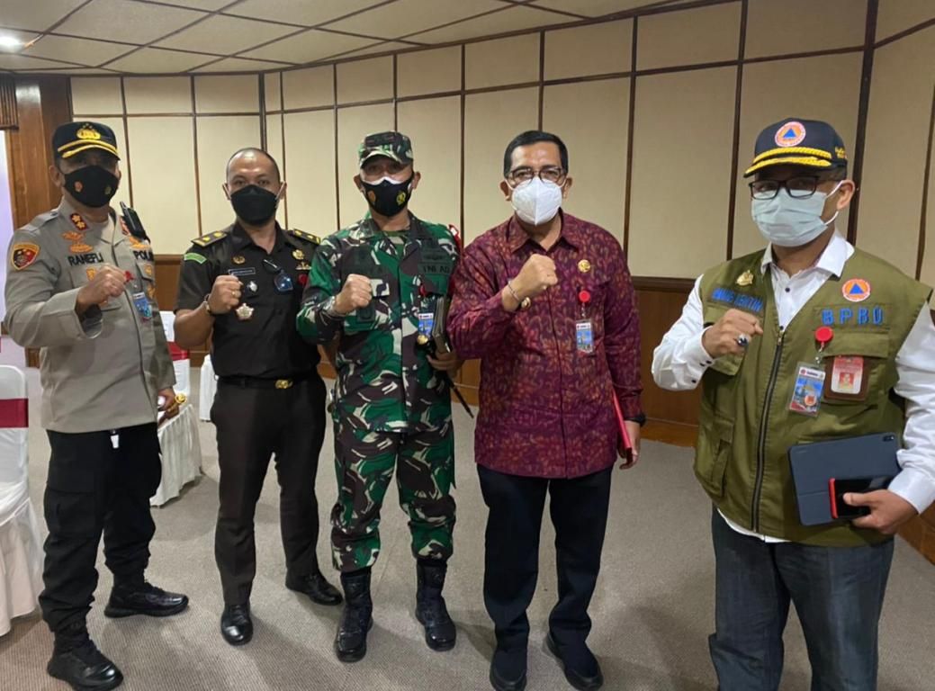 podiumnews.com-Bupati Tabanan: PPKM level 4 Turunkan Kasus Covid-19 di Bali